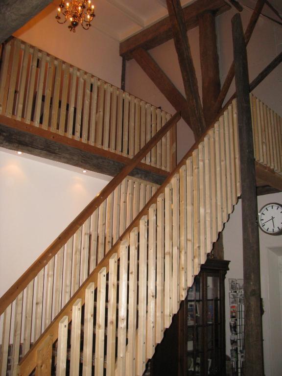 Unia Zathe Bed & Breakfast Ee Exterior photo